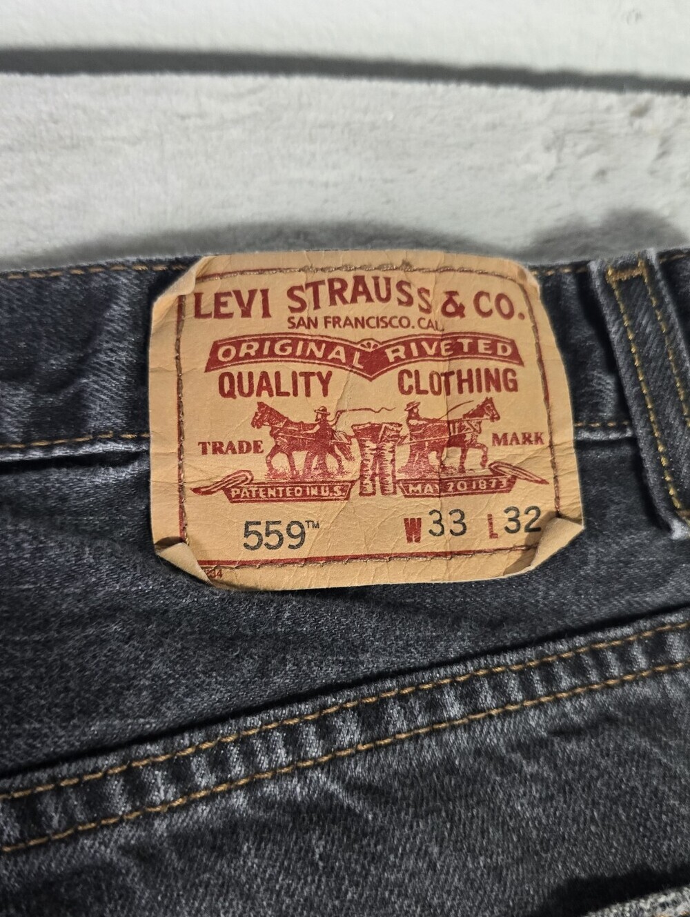 Levi's 559 Relaxed Straight Fit Jeans Men's 32x32 Black Wash Distressed Fade - Picture 5 of 11